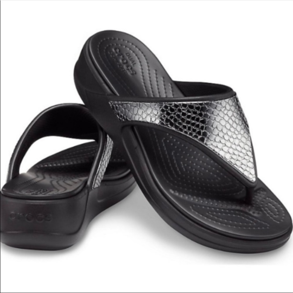 NWOT CROCS Monterey metallic wedge flip black SIZE 11